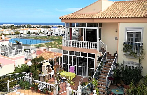 Los Altos Apartment | High quality & sun-kissed - great view over the sea, harbor & salt lakes, WiFi B1