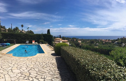 Saint-Aygulf Villa | High-quality villa with air conditioning, swimming pool and magnificent sea views