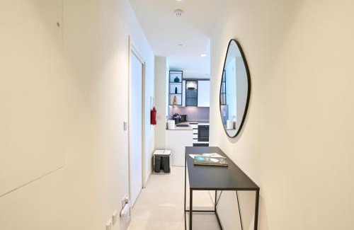Paceville Apartment | High-Rise Elegance 18th Floor Apartment with Stunning Sea Views