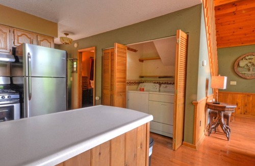 Robbinsville Cabin | High Rocks - Family Fun Cabin + Minutes from the Tail of the Dragon