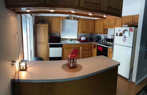 Millard House | High Speed Internet - Great Back Deck View - Culligan Softener & Water