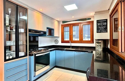 Mariscal House | High Standard House with 5 Suites