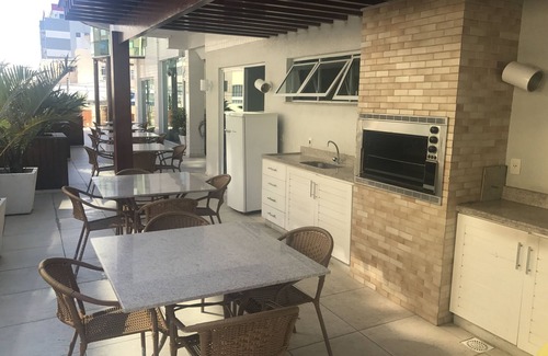 Centro Apartment | High Standard Apartment with 3 Suites 30 Meters from Praia do Forte