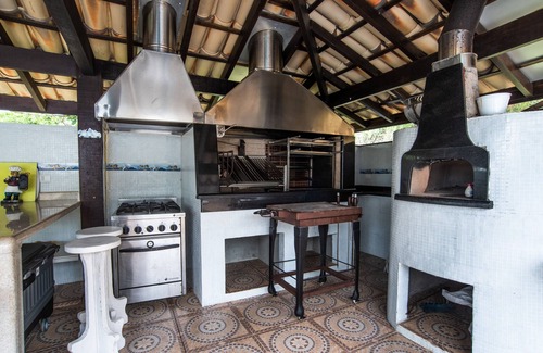 Jardim Carolina House | High standard house, right on the sand - Praia da Fortaleza - Ubatuba