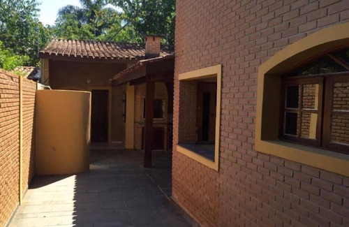 Estufa I House | High Standard House Vivamar Park - Itaguá