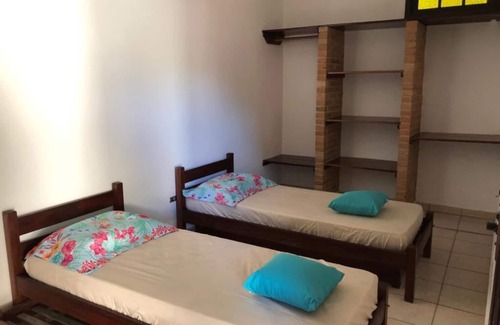 Estufa I House | High Standard House Vivamar Park - Itaguá