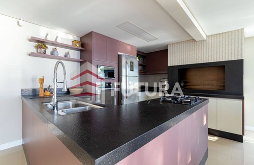 South Region House | HIGH STANDARD HOUSE WITH 05 BEDROOMS ON THE BEACH OF LAGOINHA-BOMBINHAS/SC