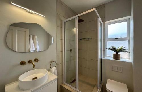 Saint Francis Bay Apartment | High tide at no 16