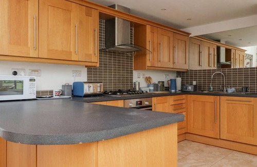 Kirkby Lonsdale House | HIGH VIEW MEADOWS, family friendly in Kirkby Lonsdale