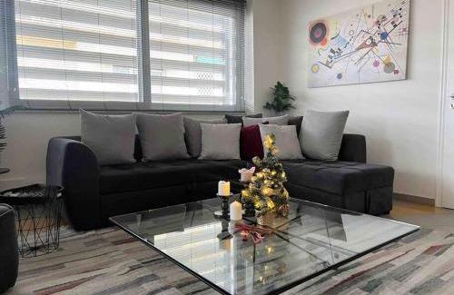 Athens City Centre Apartment | HighEnd 5BDR NewApt w/Breathtaking Acropolis View