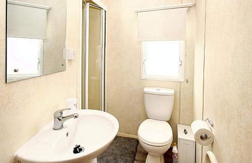 Clacton-on-Sea House | Highfield Grange, Orchards