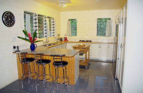 Apia House | Highland Hideaway above Apia nestled in your own private little valley