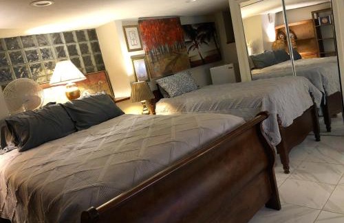 Greenfield Apartment | Highland Park Pittsburgh