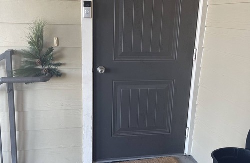 Barker Apartment | HighTech Tranquil Rustic Oasis! (Cypress,Tx)