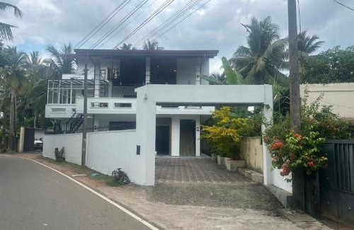 Western Province House | highway reach Layathraa