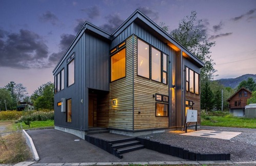 Hirafu Villa | Hikari Snow Villas - House B
