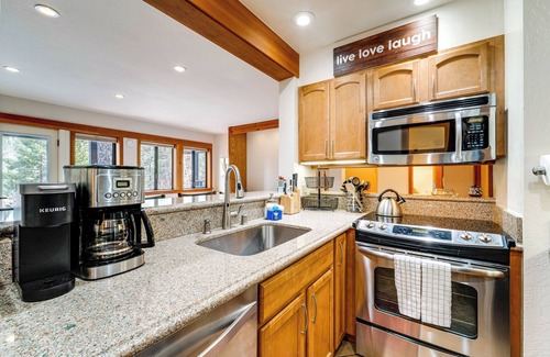 Tahoe Woods Condo | Hike, Golf & Ski: Cozy Tahoe City Condo!
