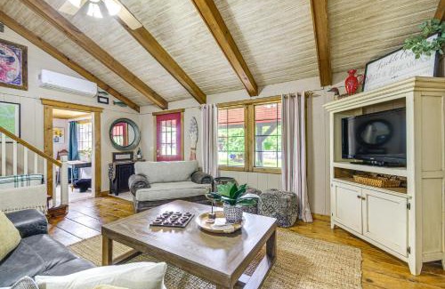 Roach House | Hike, Swim and Fish Lakefront Cabin in Roach!