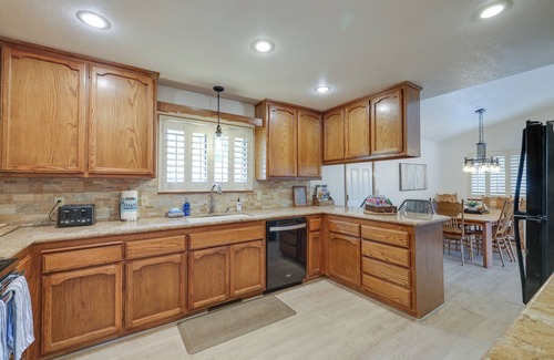 Groveland House | ‘Hiker’s Escape’ Home Near Beach, Golf & Yosemite