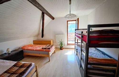 Podbrdo House | Hikers Hut Hišar
