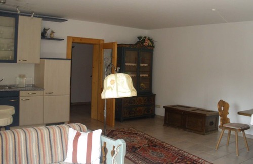Altweilnau Apartment | Hiking area, local golf course, culture, proximity to Frankfurt-Rhine-Main