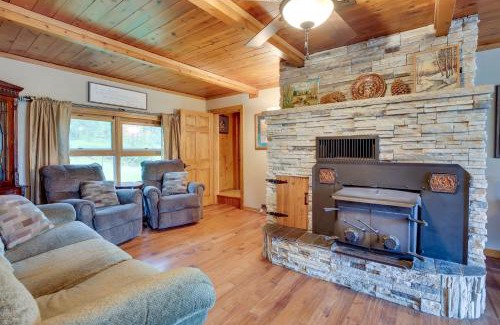 Hill City House | Hill City Haven about 23 Mi to Rapid City!