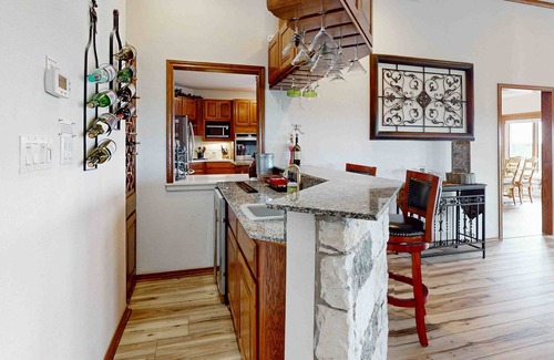 Horseshoe Bay House | Hill Country home with pool table & two terraces - dog-friendly