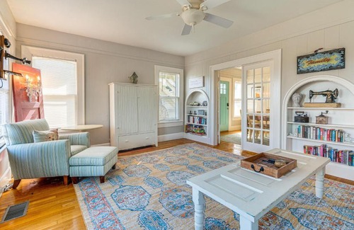 Spicewood House | Hill Country Retreat with Lake View, Deck and Balcony