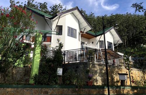 Diyathalawa House | Hill Crest Holiday Bungalow