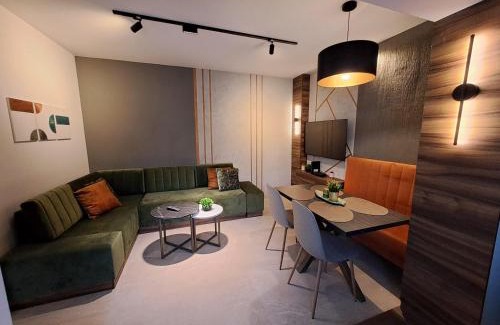 Nis Apartment | HILL Lux Apartman 1, FREE Secure private yard PARKING 2 place, DESIGNER home & WI-FI rooms & SMART TVx3 & 2 Bedroom & Rooms & Apartments Nis