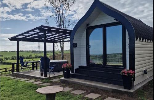 Larne House | Hill Top House