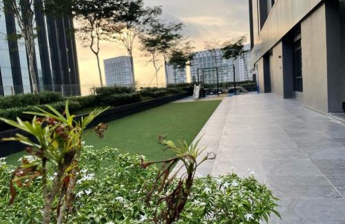 Shah Alam Apartment | Hill10 Deluxe I City Shah Alam