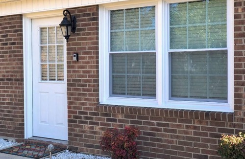 Mount Airy Apartment | Hillcrest Hideaway