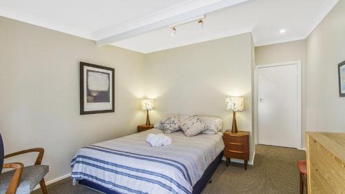 Pearl Beach House | Hillside Hideaway - Wifi & Pet Friendly