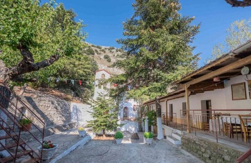 Erymanthos Municipality House | Hillside Hideawaynn