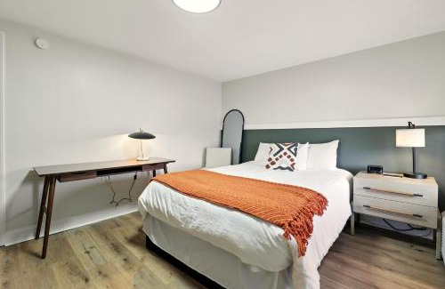 Luray Hotel | Hillside Hotel