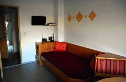 Seblas Apartment | Hillside location with a fantastic panoramic view of Matrei and the mountains, very quiet!