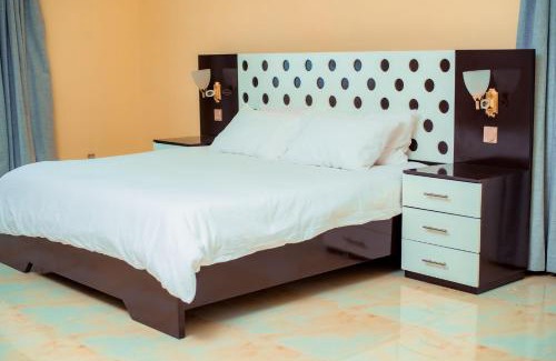 Blantyre Bed & Breakfast | Hillside Luxury Lodge