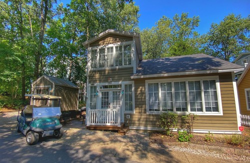 Michigan City House | Hilltop Cove- Charming 2 bed/2 bath in Beachwalk Resort with Golf Cart!