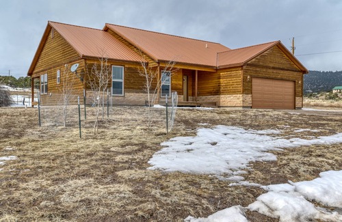 Alpine Village House | Hilltop Home w/Great Mountain Views, Back Porch, WiFi, W/D & Attached Garage