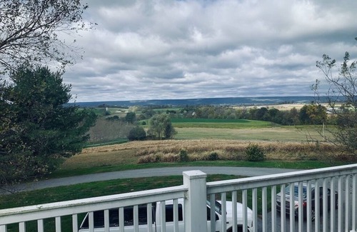 Annville Apartment | Hilltop Mansion Apartment near LVC and Hersheypark!