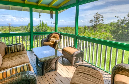 Pepeekeo House | Hilltop Views! Backyard Pool, 3 Bedrooms/3 Baths. Gentle Breezes. Very Private.