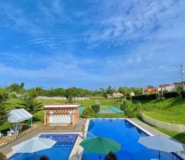 Tagbilaran Apartment | Hillview Apt w/Pool Access - Free Wifi