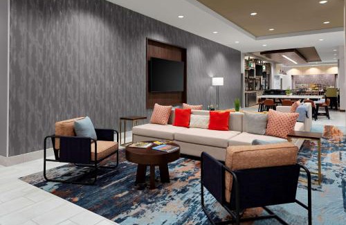 Downtown Hotel | Hilton Garden Inn Chandler Downtown