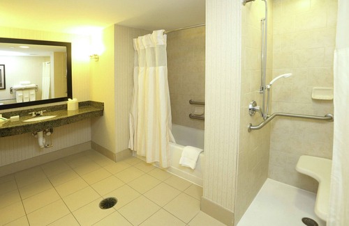 Norfolk - Virginia Beach Hotel | Hilton Garden Inn Chesapeake/Suffolk