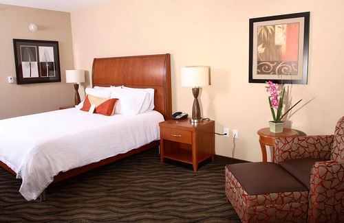 Norfolk - Virginia Beach Hotel | Hilton Garden Inn Chesapeake/Suffolk