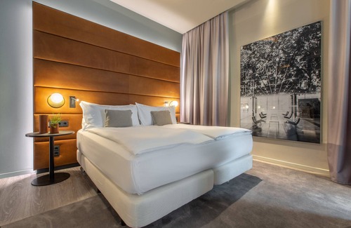 Mannheim Hotel | Hilton Garden Inn Mannheim
