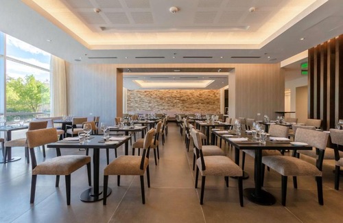 Neuquen Hotel | Hilton Garden Inn Neuquen