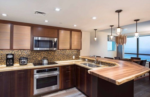 Ala Moana Resort | Hilton Grand Island Penthouse: 3BR,3BA, Ocean Views on Waikiki Beach, Luxurious!