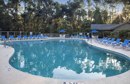 Shipyard Plantation Villa | Hilton Head 2BR w/Bikes, Pool Access + Steps from Coastal Exploration